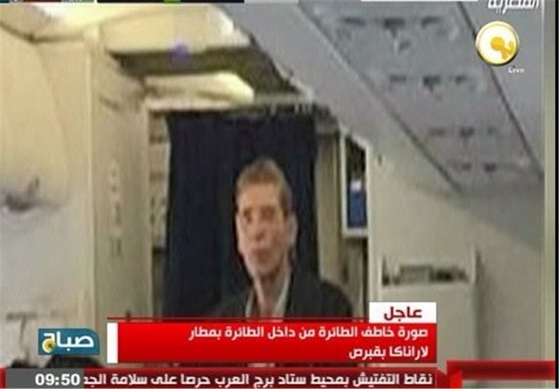 فرود هواپيماي ربوده شده مصري در قبرس