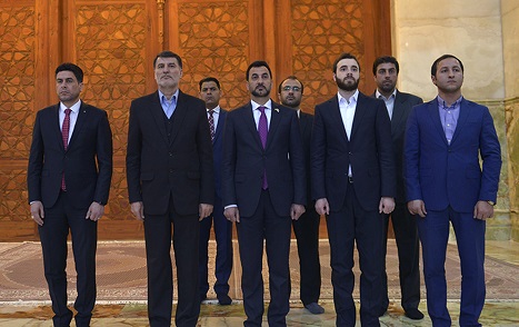 وزیر ورزش و جوانان عراق به مقام شامخ امام خمینی(س) ادای احترام کرد