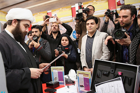 افتتاح چهارمین نمایشگاه جهادگران علم و فناوری با حضور نوه گرامی امام