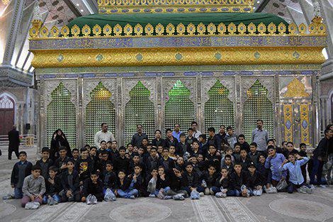 آشنا ساختن کودکان با افکار و اندیشه های امام خمینی(س) از سنین مدرسه