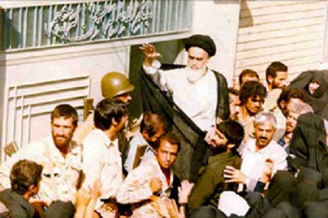 سیاست بیگانگان در ورود فرهنگ استعماری به ایران از نگاه امام خمینی(س)