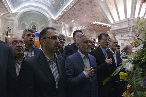 مدیران و روسای مجمع مشورتی توسعه استان های کشور با آرمان های والای امام خمینی(س) تجدید میثاق کردند