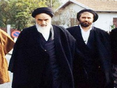 امام خمینی(س): تا کمک ملت نباشد کاری‌ انجام نمی‌گیر، نمی‌شود که ملت کنار بنشیند و بگوید دولت همه کارها را بکند