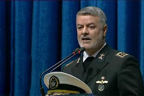 فرمانده نیروی دریای ارتش: نیروی دریایی در پیروزی انقلاب اسلامی ایران نقش تاثیرگذاری داشت