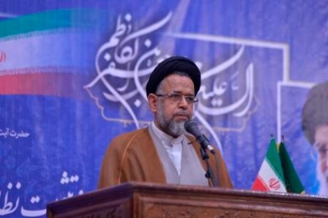 وزیر اطلاعات در حرم مطهر امام راحل : ۱۲ فروردین روز تجلی اراده مردم است