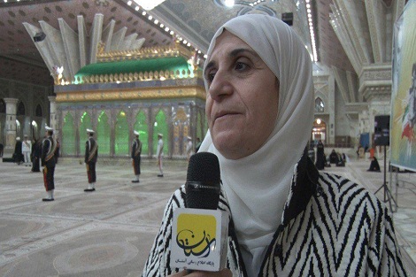 توریست زن تونسی: خط مشی امام راحل در راستای احیای دین اسلام بود