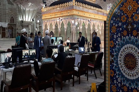 اجرای ویژه برنامه بزرگداشت امام خمینی(ره) در حرم مطهر