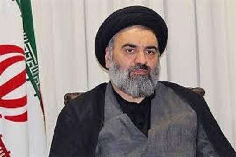 نماینده ولی فقیه در استان کردستان: امام خمینی(س) رهبری مردمی بود که در عمل هم نشان داد