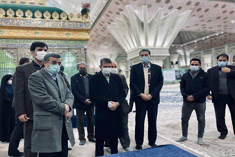 دکتر احمدی‌نژاد با آرمان‌های امام خمینی(ره) تجدید میثاق کرد