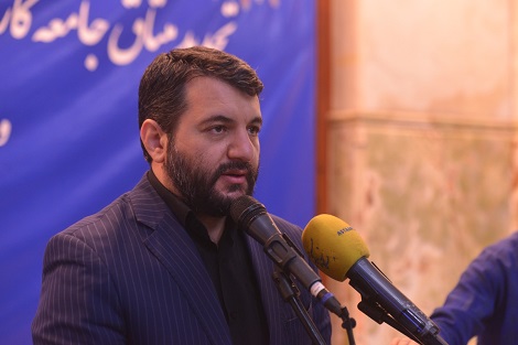 وزیر تعوان ، کار و رفاه اجتماعی : امام خمینی(س) با رهبری تمام عیار انقلاب را به ثمر رسانده است