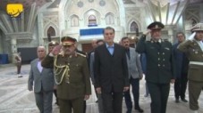 ادای احترام فرمانده مرزبانی کشور عراق به مقام شامخ امام خمینی
