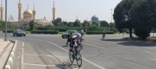 برگزاری اولین دوره مسابقات قهرمانی دوچرخه سواری کشور در رشته بانوان در حرم مطهر امام خمینی(ره)