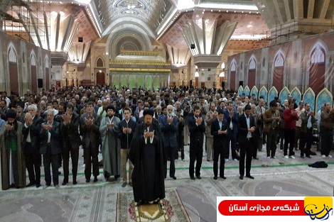 اولین نماز یادگار امام (س) در حرم مطهر+ عکس