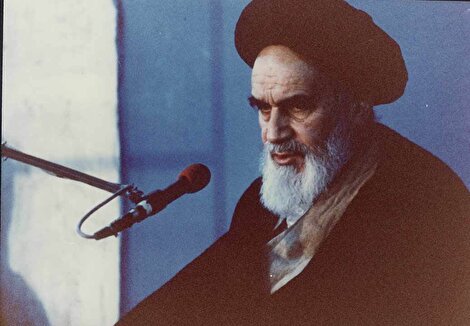 نوفل لوشاتو، ۱۳۵۷_ سخنرانی در جمع ایرانیان مقیم خارج درباره دخالت همه جانبه امریکا در ایران