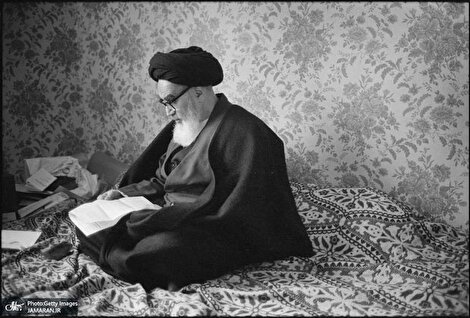 «تقریظ» چیست و امام بر کدام کتاب آیت الله سبحانی تقریظ نوشتند؟