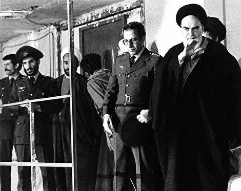 نوفل لوشاتو، ۱۳۵۷_ سخنرانی در جمع ایرانیان مقیم خارج (لزوم تشکیل حکومت اسلامی)