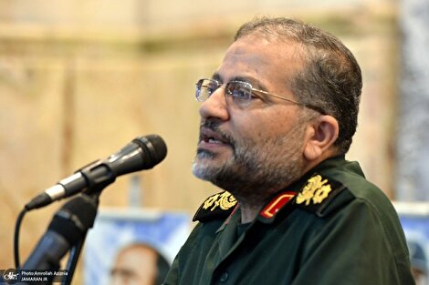 رئیس سازمان بسیج در حرم مطهر امام راحل : صهیونیست‌ها خون‌ریزتر از چنگیزخان هستند