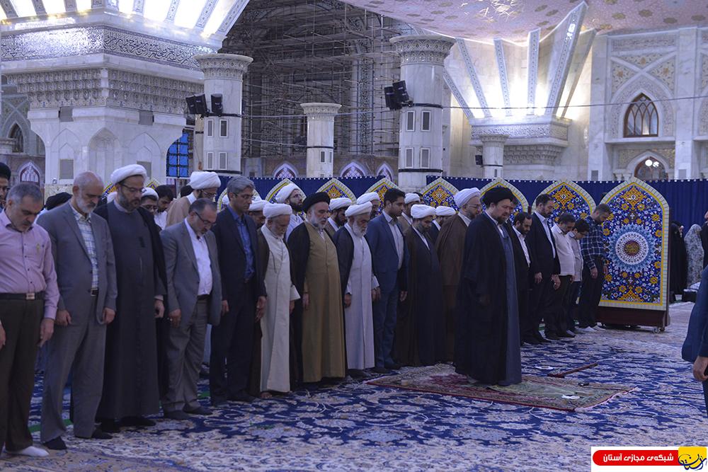 گزارش تصویری / اقامه نماز مغرب و عشا بیست و ششم مرداد ۹۶ به امامت آیت الله سید حسن خمینی