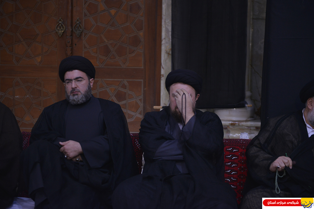 گزارش تصویری /مراسم عزاداری ابا عبدالله الحسین(ع) در حرم مطهر امام راحل _شب هشتم محرم