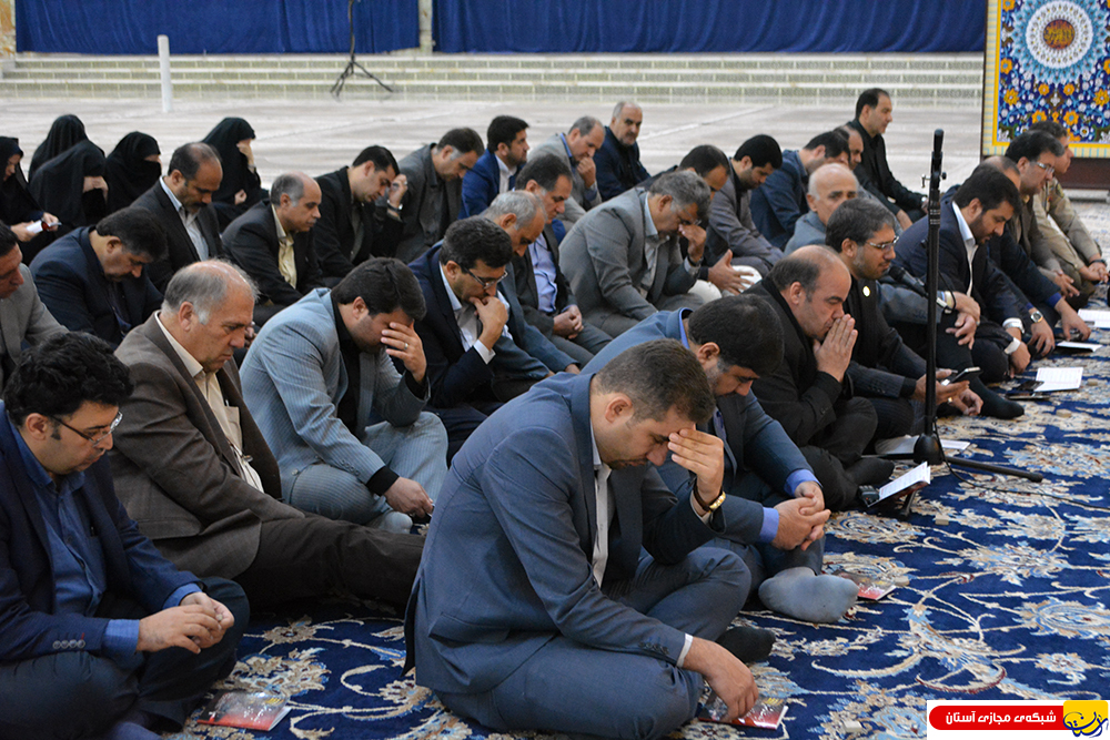 گزارش تصویری / تجدید میثاق سرپرست و کارکنان  سازمان بهشت زهرا با آرمانهای امام راحل