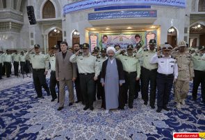 تجدید میثاق سردار اشتری فرمانده نیروی انتظامی و سایر فرماندهان و مسئولان ناجا با آرمان های حضرت امام خمینی(س)