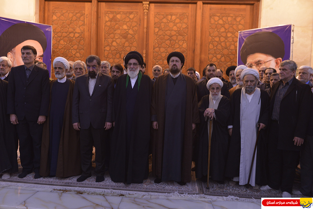 گزارش تصویری : تجدید میثاق رییس و اعضای مجمع تشخیص مصلحت نظام با آرمانهای امام راحل