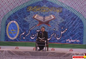 گزارش تصویری :محفل انس با قرآن خلبانان هوانیروز در حرم مطهر امام راحل