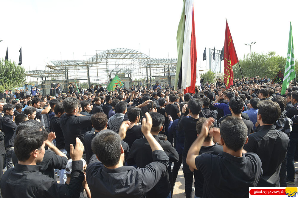 گزارش تصویری : مراسم روز تاسوعای حسینی در حرم مطهر امام راحل