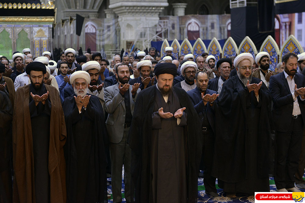 گزارش تصویری : اقامه نماز مغرب و عشا به امامت آیت الله سید حسن خمینی