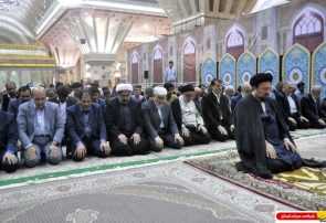دیدار کاندیدای لیست امید با آیت الله سید حسن خمینی