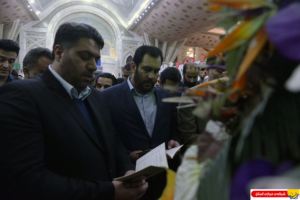 گزارش تصویری : دیدارقهرمانان ، پهلوانان و هنرمندان پیشکسوت با یادگار امام راحل
