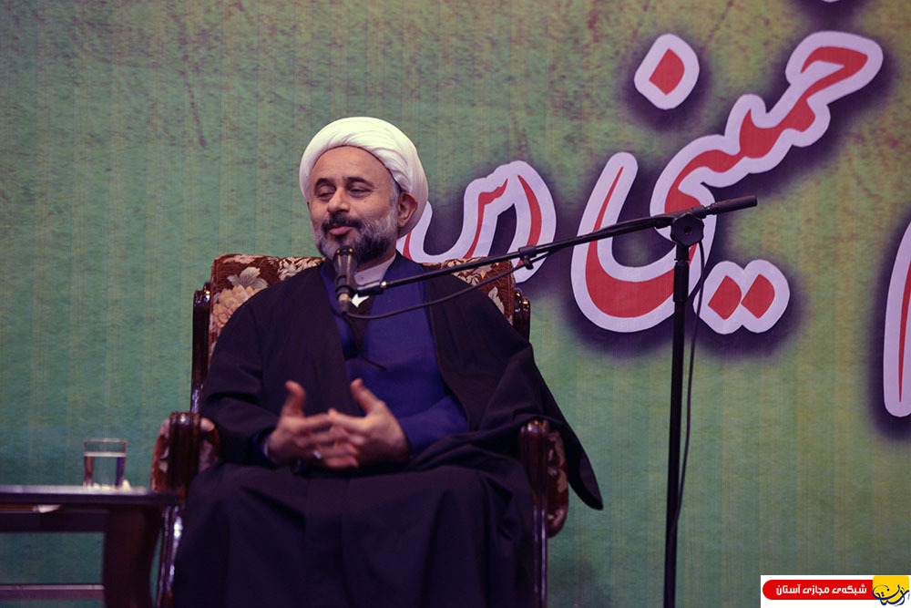 گزارش تصویری : همایش خادمین افتخاری آستان مقدس حضرت امام خمینی (س)