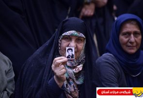 گزارش تصویری : برگزاری جشن میلاد حضرت فاطمه در حرم مطهر امام راحل