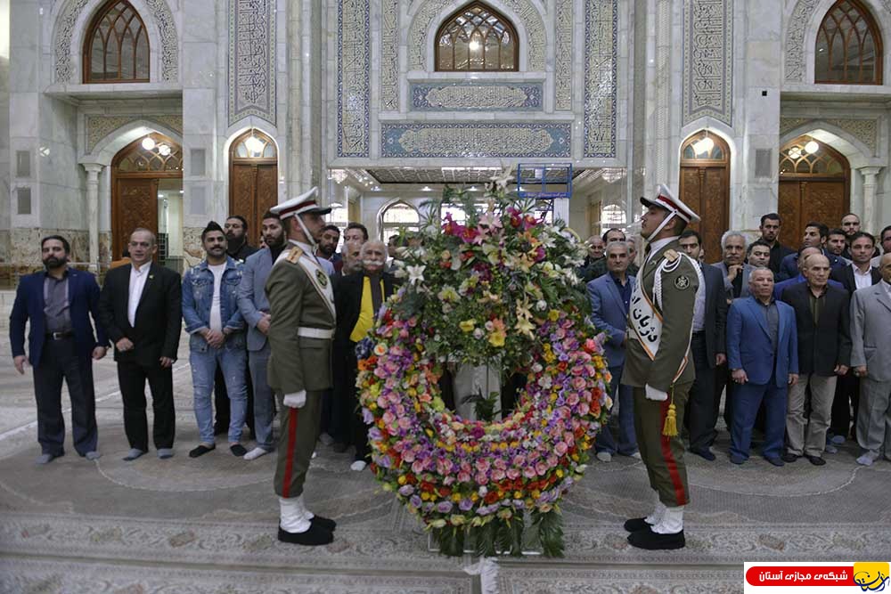 گزارش تصویری : دیدار جمعی از قهرمانان و پیشکسوتان ورزش با یادگار امام