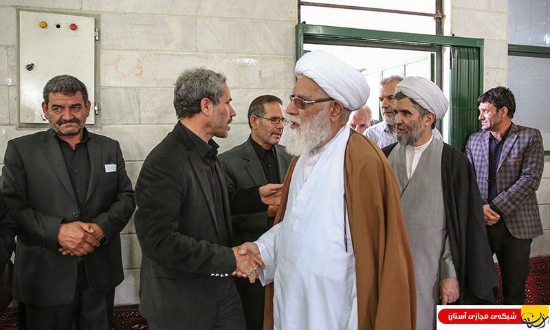 سید علی خمینی در مراسم ختم فرزند یکی از کارکنان حرم مطهر امام خمینی(س)