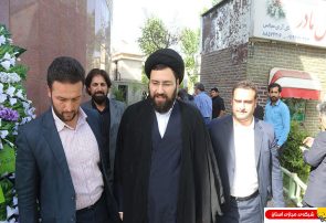 حضور یادگار امام در مراسم ختم مرحوم استاد حمید سبزواری
