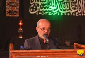 مراسم عزاداری شام غریبان حسینی (ع) در حرم امام خمینی