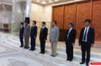 ادای احترام وزیر امور خارجه ژاپن به مقام شامخ امام راحل (س)