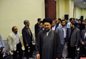 دیدار اعضای انجمن اسلامی دانشجویان دانشگاه تهرام و علوم پزشکی تهران با یادگار امام