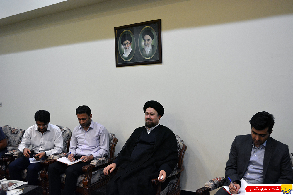 دیدار اعضای شورای مرکزی انجمن فرهنگ و سیاست دانشجویان دانشگاه شیراز با آیت الله سید حسن خمینی