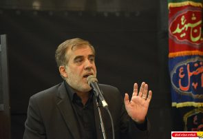 مراسم سوگواری شب عاشورا در حرم مطهر امام خمینی (س)