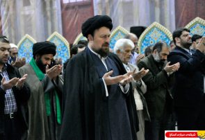 نماز مغرب و عشا پنج شنبه آخر سال در حرم مطهر امام خمینی(س) به امامت یادگار امام