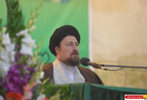 آیت الله سید حسن خمینی در مراسم تحویل سال۱۳۹۶ در حرم مطهر امام خمینی (س)