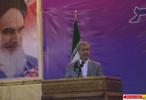 روز کارگر باحضور رییس جمهور در حرم مطهر امام راحل