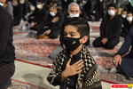گزارش تصویری : مراسم شب هشتم محرم در حرم مطهر امام راحل