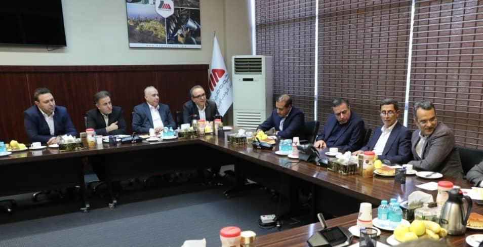 مشارکت راهبردی بانک صادرات ایران در توسعه نیروگاه‌های تجدیدپذیر؛ گامی بلند در تأمین مالی زیرساخت‌های انرژی پساجنگ
