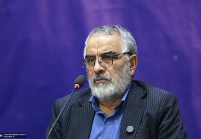انصاری: مکتب سیاسی امام نشأت گرفته از مکتب امیرالمؤمنین(ع) است