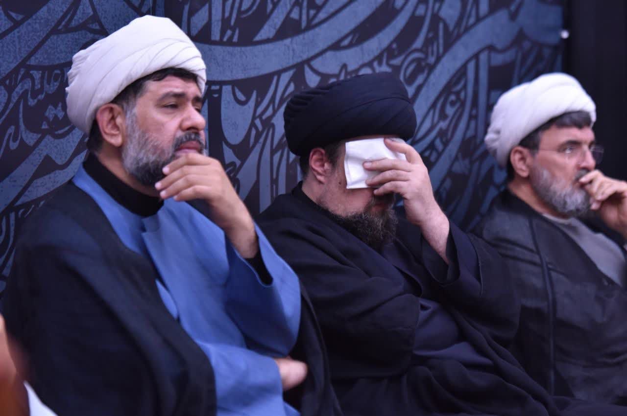 برگزاری مراسم عزاداری سالار شهیدان در حرم مطهر امام خمینی(س) با حضور یادگار امام