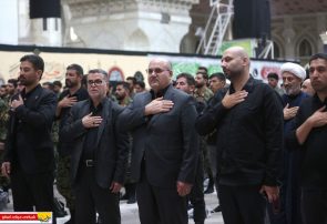 سومین شب مراسم عزاداری ماه محرم در حرم مطهر امام خمینی(س) با حضور یادگار امام و جمعی از مسئولان
