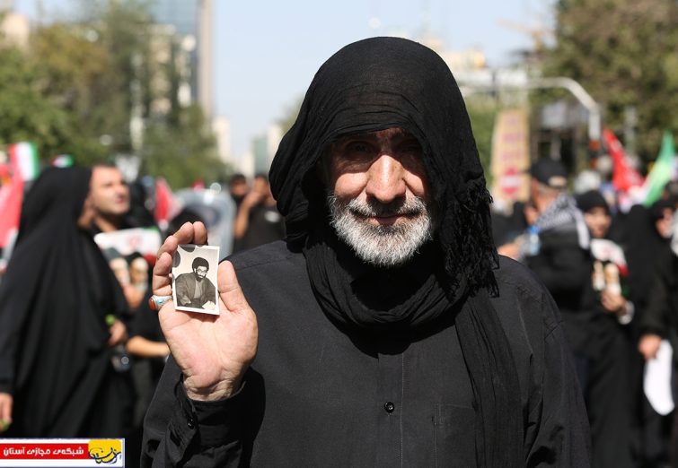 مراسم وداع با پیکر مطهر رهبر شهید انقلاب در مصلی تهران / ادامه حضور میلیونی امت عزادار در سوگ پدر مهربانی‌ها